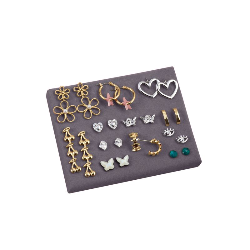 Estuche-de-aretes-Lovely-Star-cuenta-con-12-pares-de-aretes-en-metal-plastico-y-vidrio