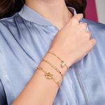 Set-de-3-pulseras-doradas-para-mujer-de-uso-diario-con-detalles-de-perlas-acrilicas