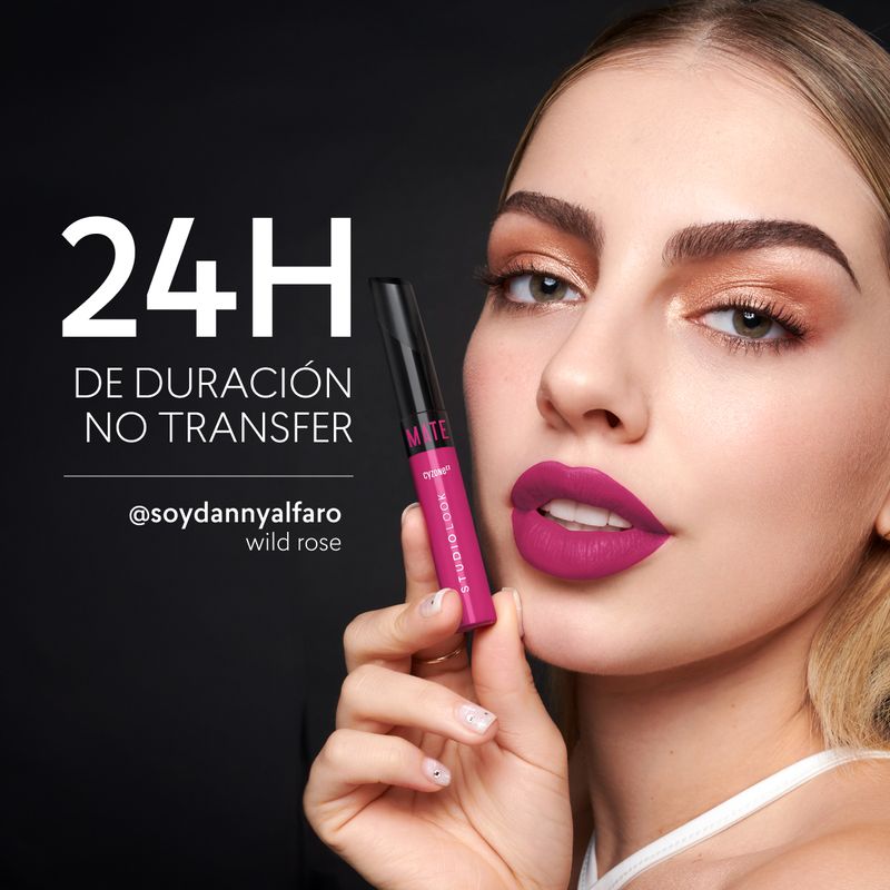 Labial-liquido-mate-de-larga-duracion-e-hidratacion-por-24-horas-para-unos-labios-hermosos.