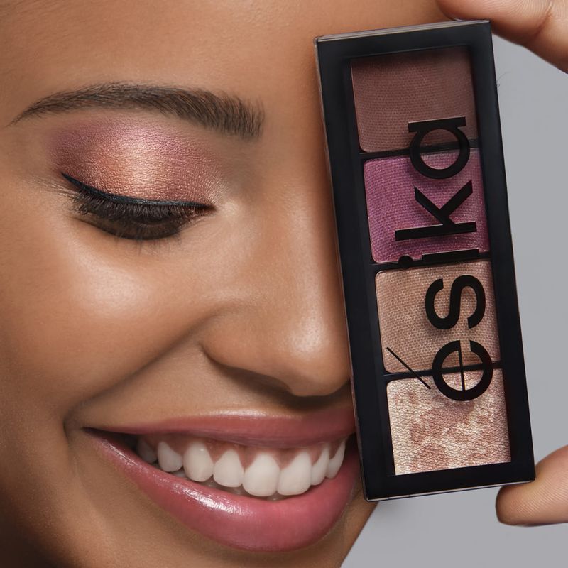 Maquillaje-de-ojos-sombras-profesionales